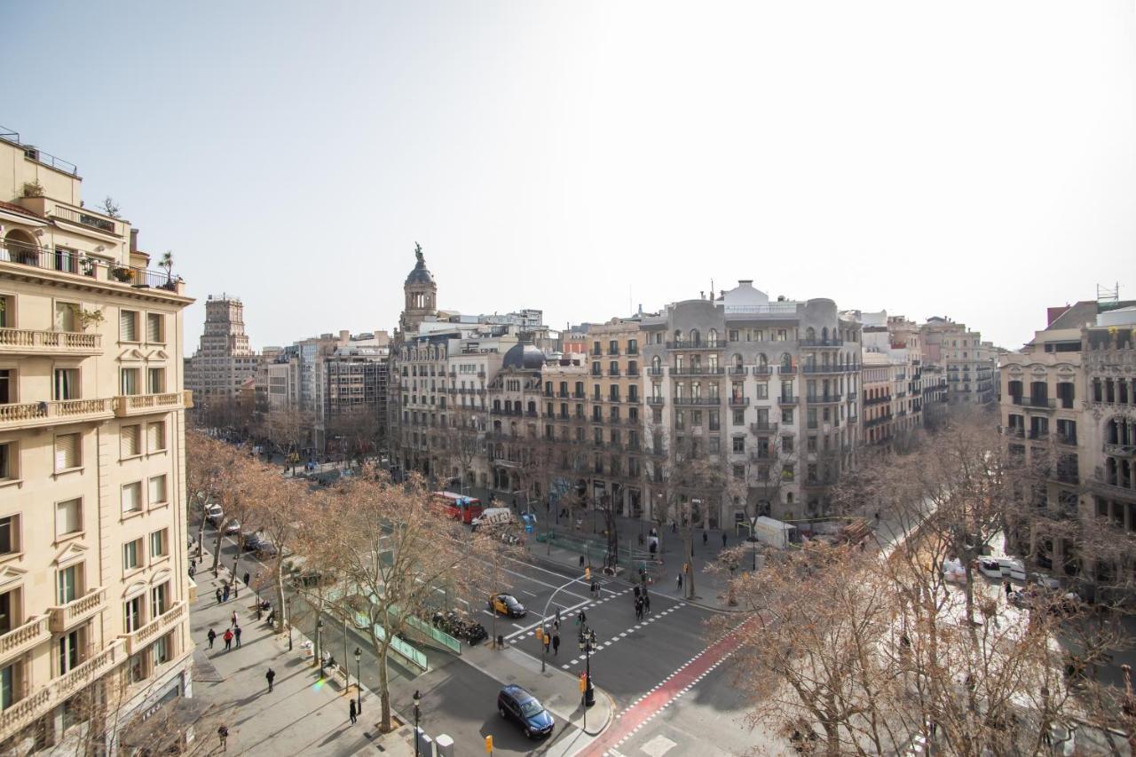 Tendency Apartments 5 Barcelona Bagian luar foto